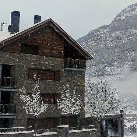 Pleta Del Mon Apartment Benasque Exterior photo